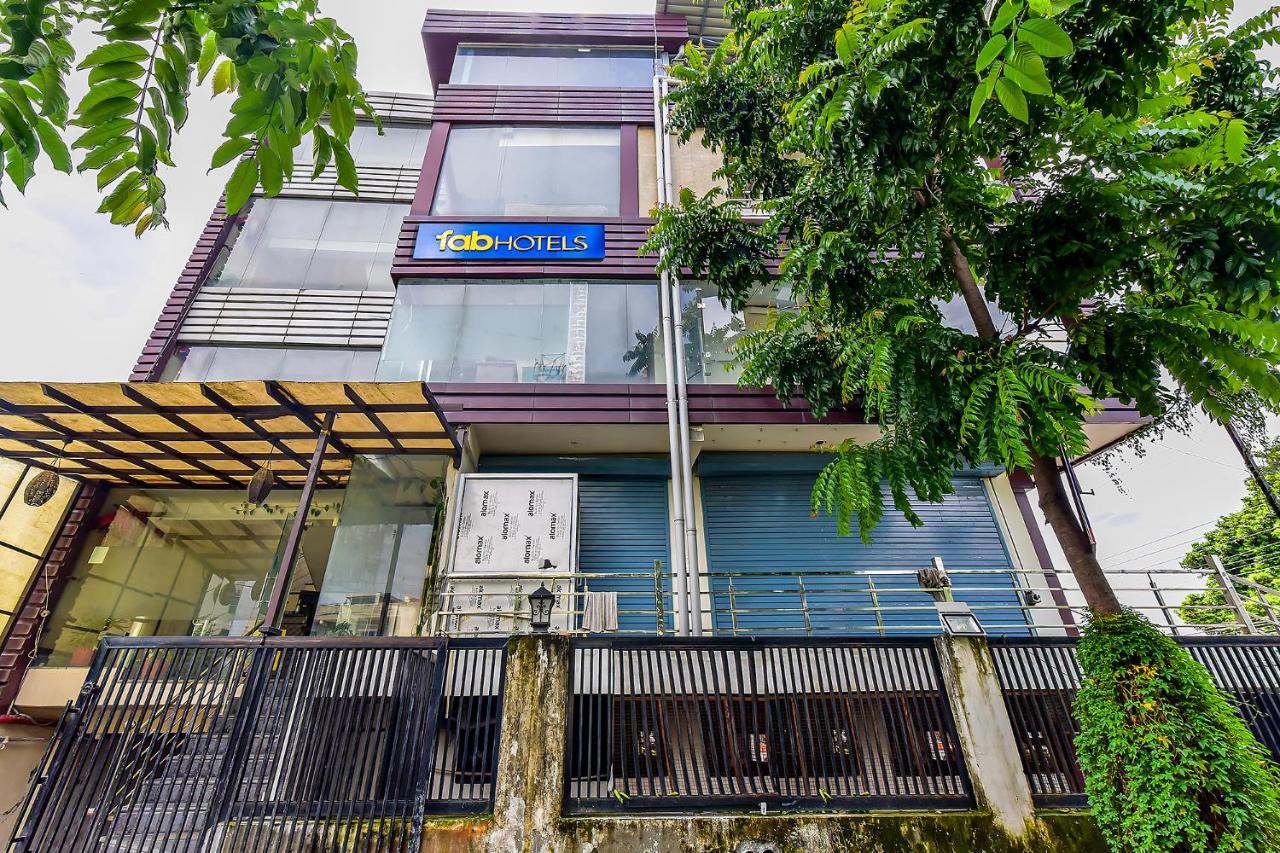 Fabhotel Surya Residency Dehradun Exterior foto